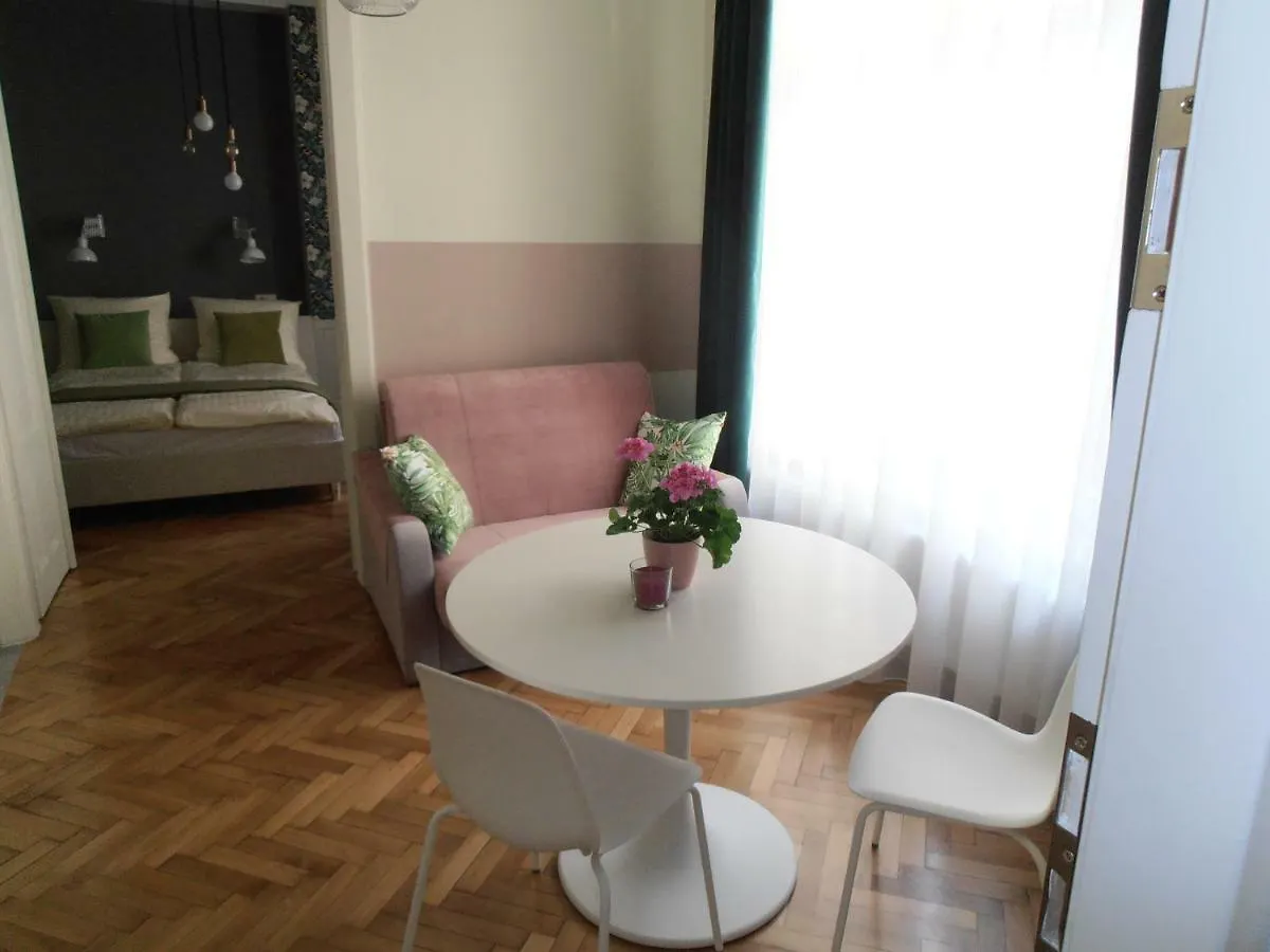 Apartamenty Rudi Krakow 0*,